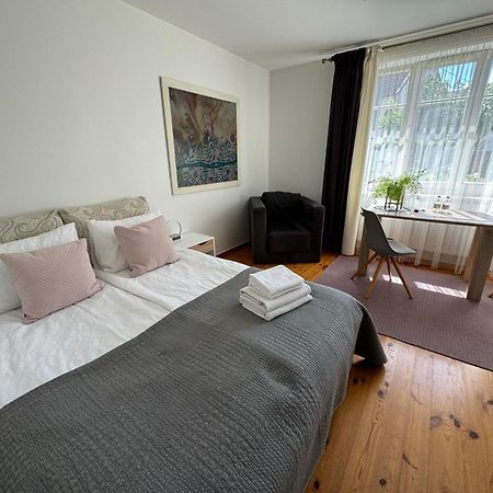 Guest House "8 Smilgos" Klaipeda Bagian luar foto