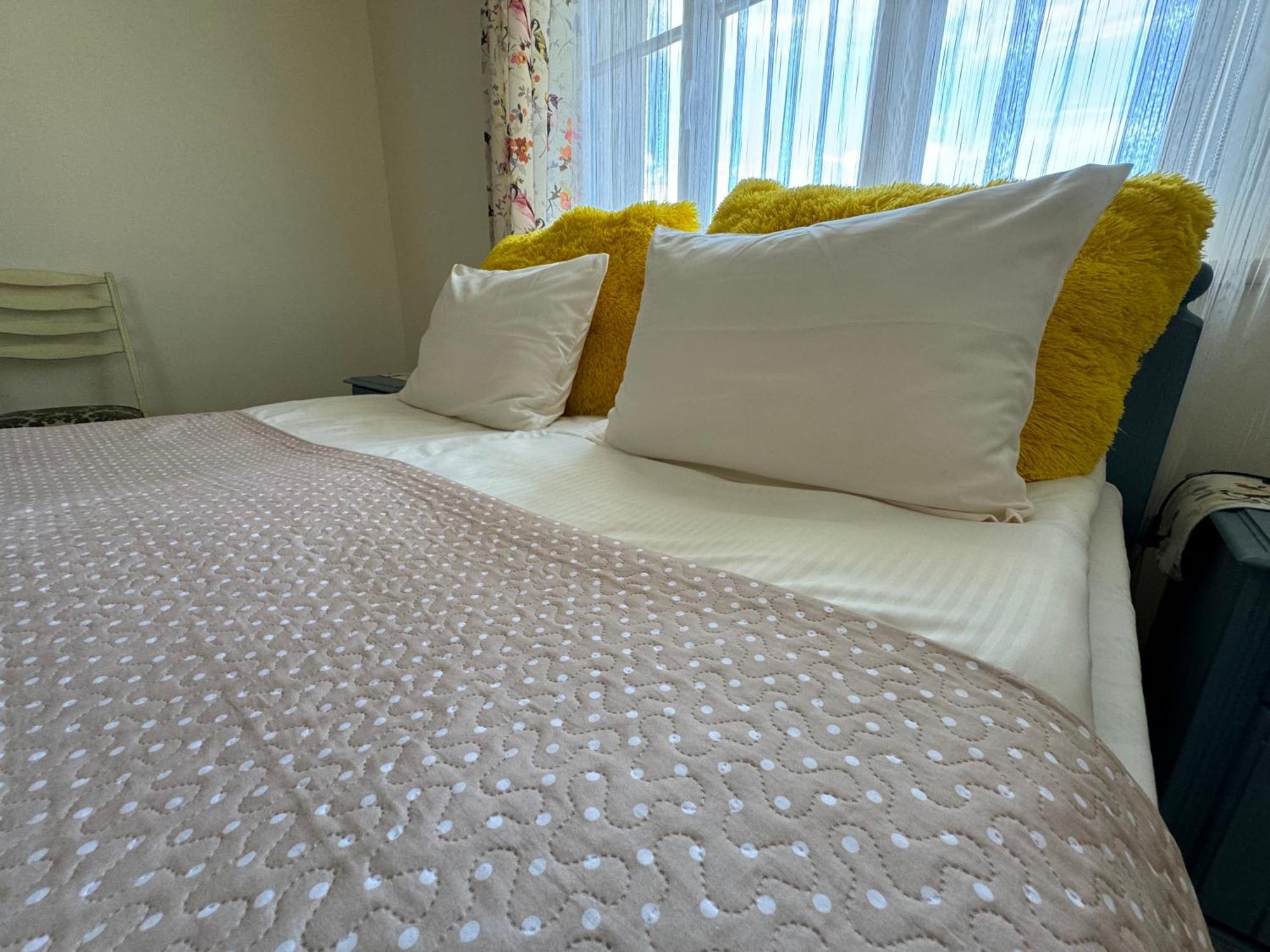 Guest House "8 Smilgos" Klaipeda Bagian luar foto