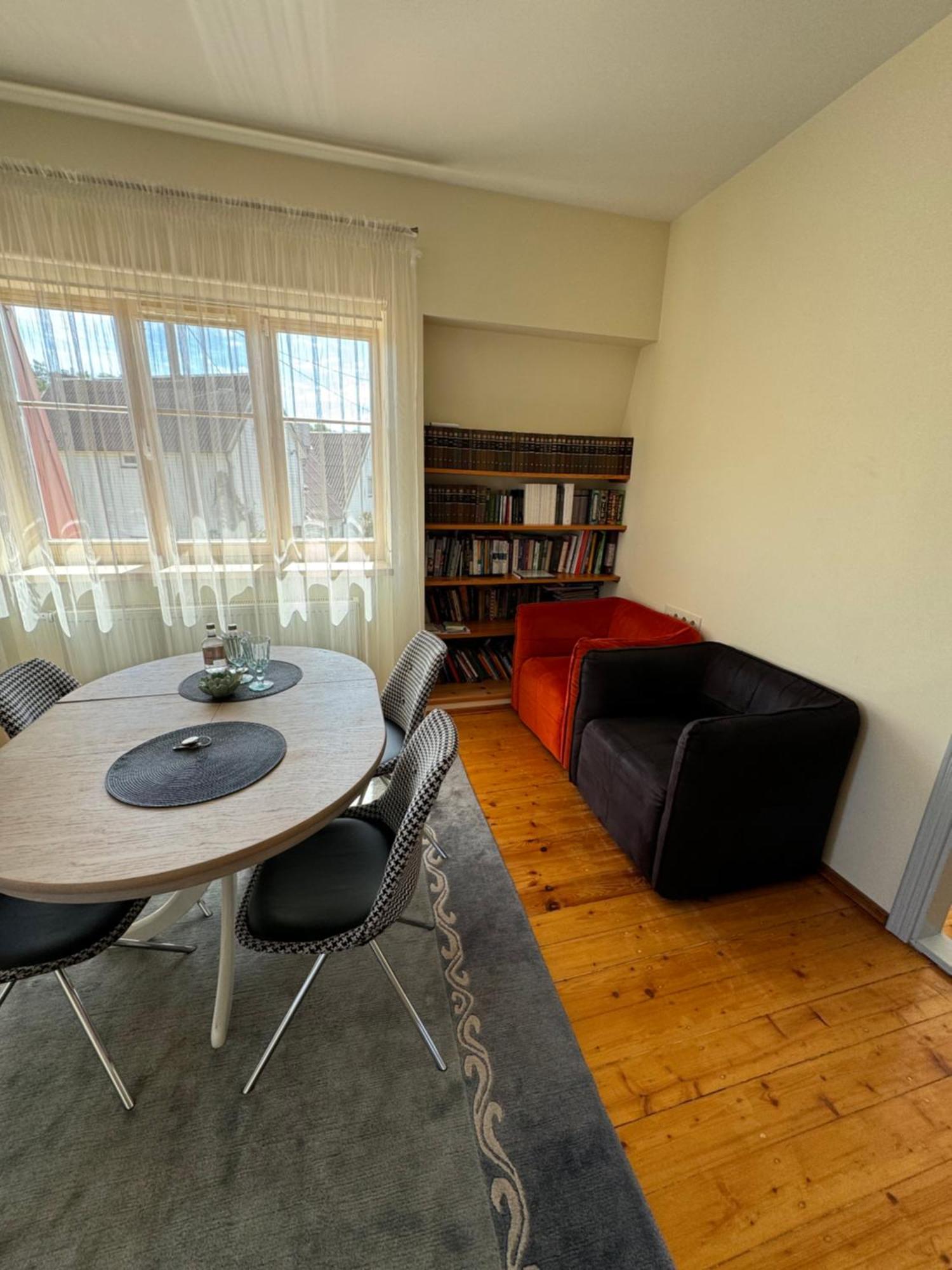 Guest House "8 Smilgos" Klaipeda Bagian luar foto